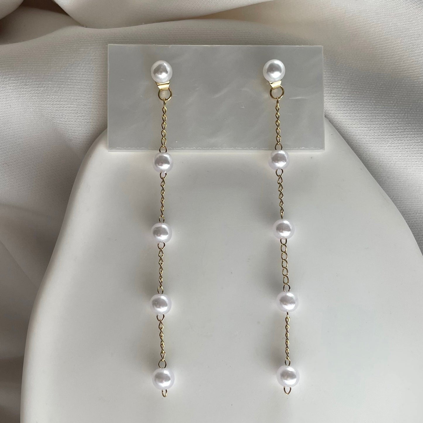 POPPY Pearl Earrings