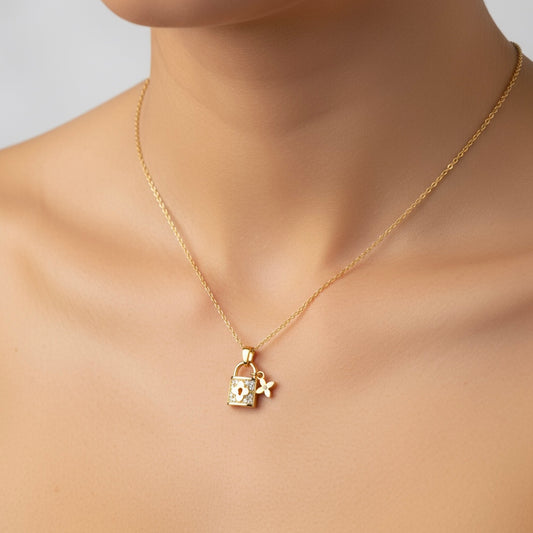 LOCKHEART Necklace