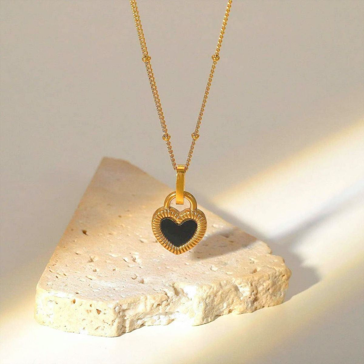 HATTIE Heart Necklace- 18K Gold Plated