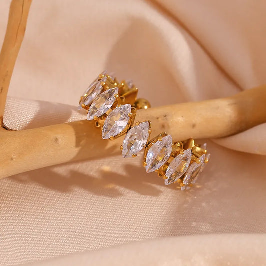 ANASTASIA Ring